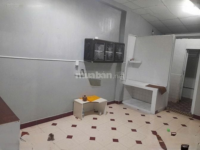 Cho thuê nhà hẻm 3m(BG) Lạc Long Quân, P.10, Q.Tân Bình giá 8.5tr