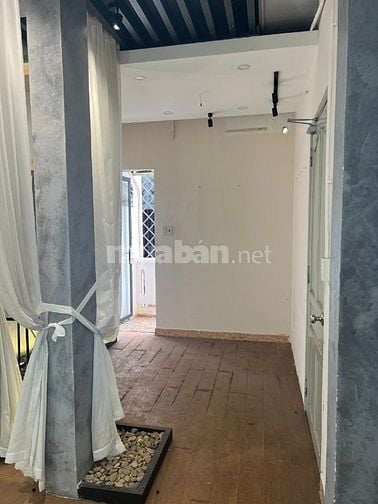 Cho thuê lầu 2 và 3 căn nhà 436 Phan Xích Long làm văn phòng, spa,nail