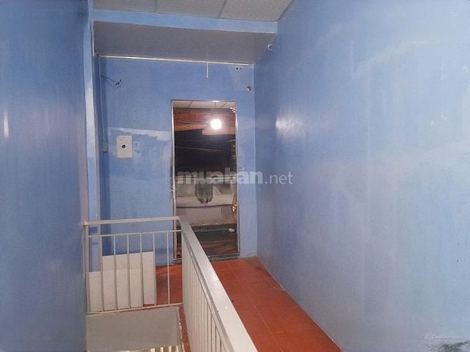 Cho thuê nhà hẻm 3m(BG) Lạc Long Quân, P.10, Q.Tân Bình giá 8.5tr