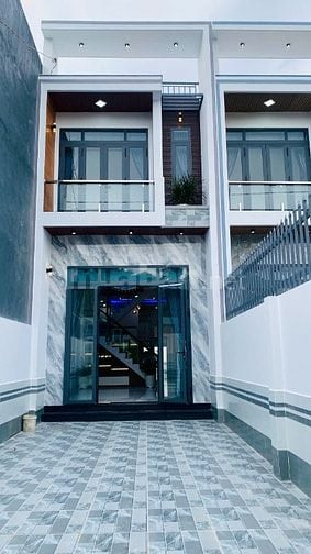 BÁN GẤP CẶP ĐÔI SIÊU PHẨM NHÀ MỚI HOÀN THIỆN- GẦN CHỢ , BỆNH VIỆN