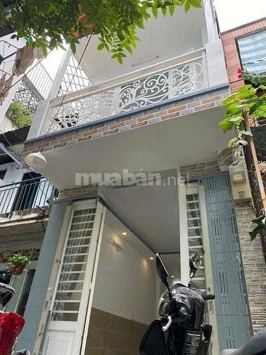 Cho thuê nhà hẻm 3m(BG) Lạc Long Quân, P.10, Q.Tân Bình giá 8.5tr