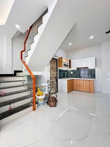 Chia tài sản bán gấp 65m2 nhà 1 lầu Lý Phục Man,Q7,sổ hồng riêng-955tr