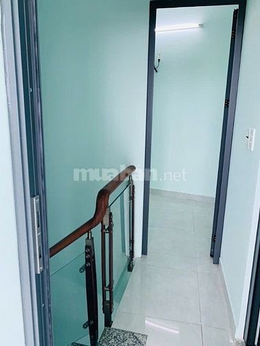 Nhà gần chung cư Hoàng Anh Gold House, DT 32m2