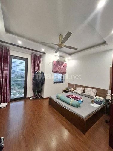 Bán chung cư Văn Quán-full nội thất - sổ đỏ thoáng mát lh:0395.685.938