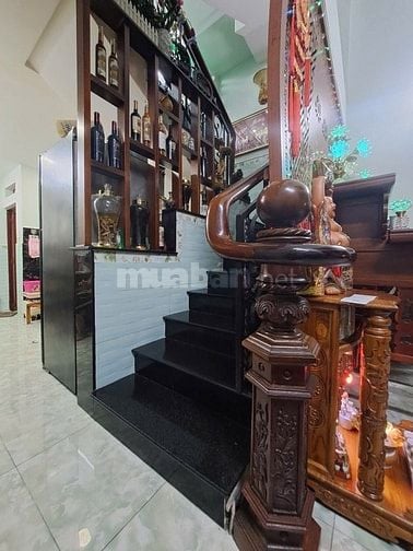 NHÀ MỚI 5Tầng 4pn THẠCH LAM ngay Trường Đồng Khởi
