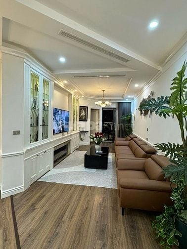 Bán chung cư Văn Quán-full nội thất - sổ đỏ thoáng mát lh:0395.685.938