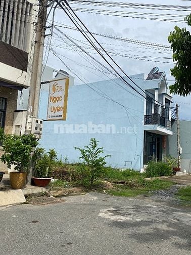 Bán đất thổ cư  Long hậu giáp nhà bè