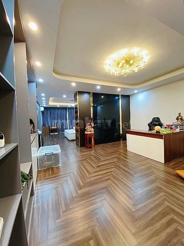 9 tầng cạnh Hồ Linh Quang, Kinh doanh, Văn phòng, Spa, 27.5 tỷ