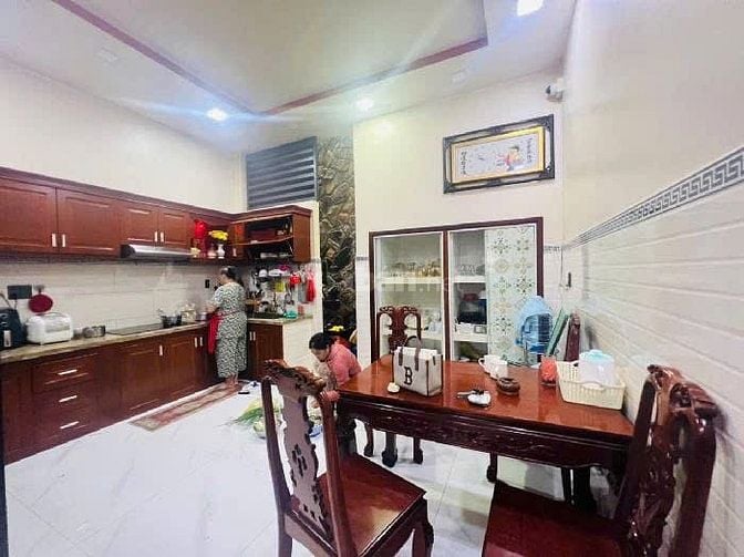 Hẻm đường nhựa 6M - Đường Tân Kỳ Tân Quý - Phường Tân Quý . Tân Phú - 