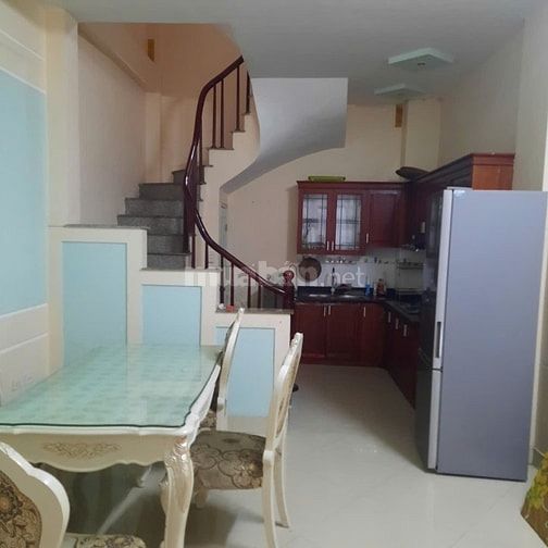 Cho thuê nhà 5 tầng ngõ 38 Xuân La, Phường Tây Hồ,Hà Nội