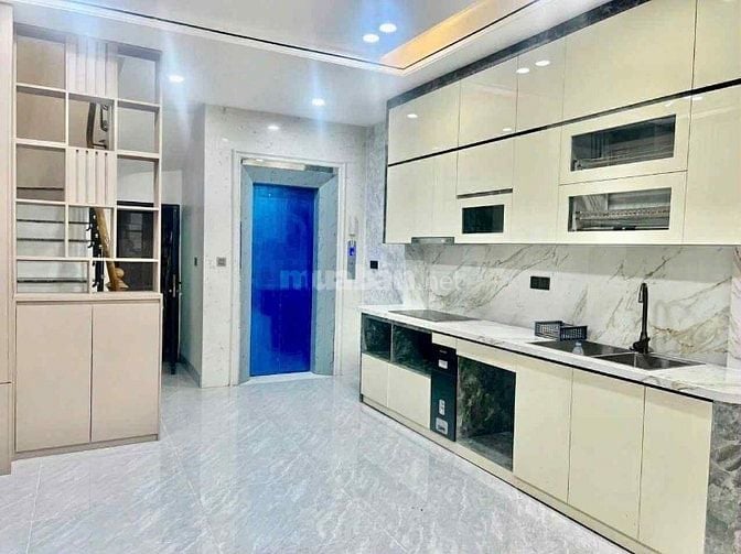NHÀ MỚI TRUNG TÂM LÕI BỒ ĐỀ - 6TẦNG THANG MÁY - NỘI THẤT ĐẸP Ở NGAY