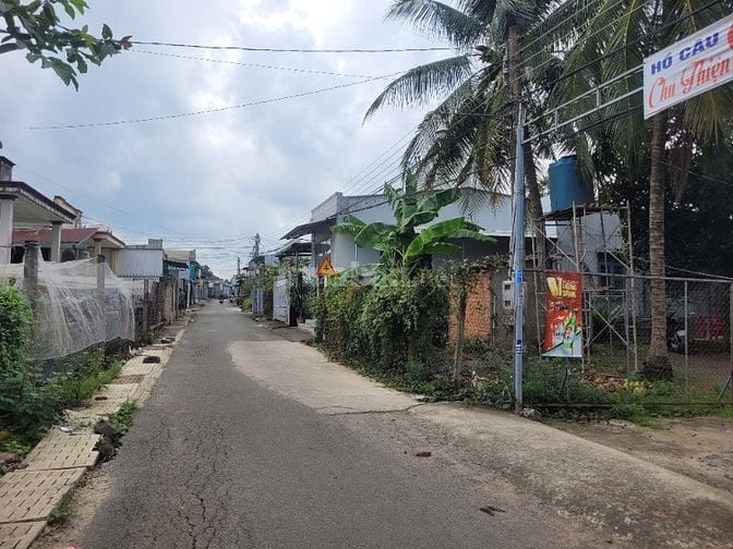 CHÍNH CHỦ BÁN LÔ ĐẤT NHÀ VƯỜN 2 MẶT TIỀN THỔ CƯ TRẢNG BOM - ĐỒNG NAI