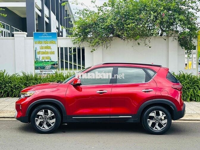 Kia Sonet 2022 Luxury 1.5 AT - 53000 km