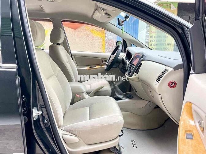 Toyota Innova 2009 G - 118000 km