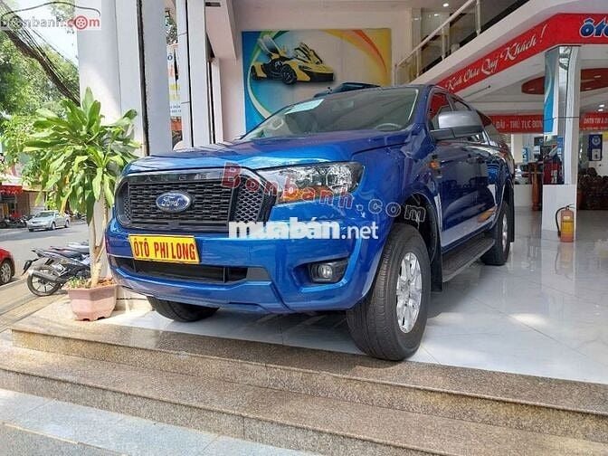 Ford Ranger XLS 2.2L 4x2 AT 2021 - 465 Triệu