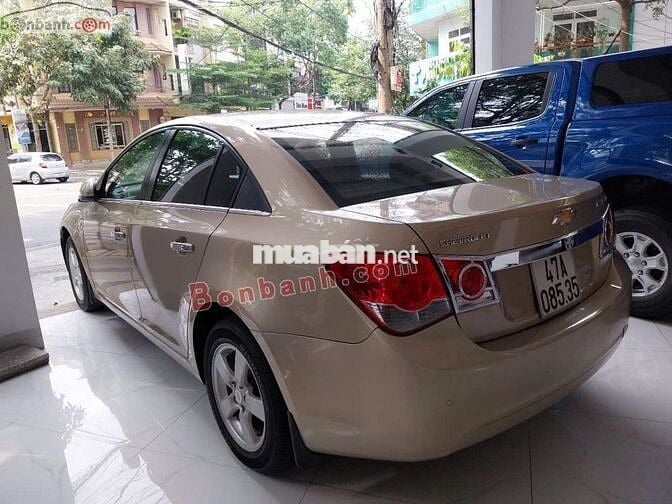 Chevrolet Cruze LTZ 1.8 AT 2014 - 250 Triệu