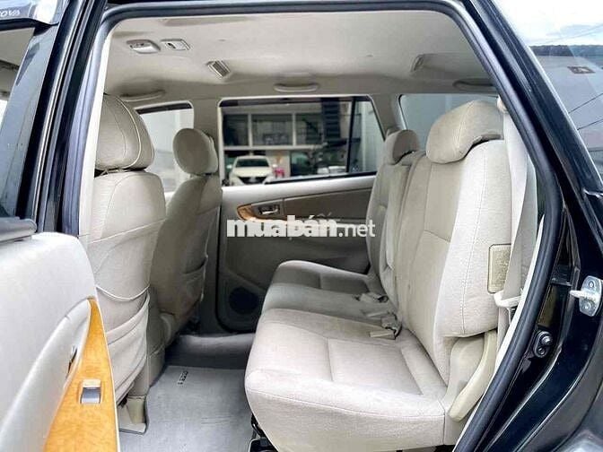 Toyota Innova 2009 G - 118000 km
