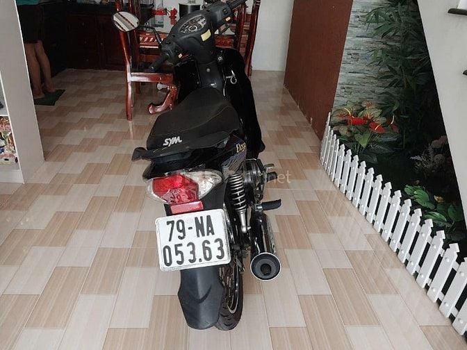 Xe SYM Elegant 50cc 2022 đen mới 90%