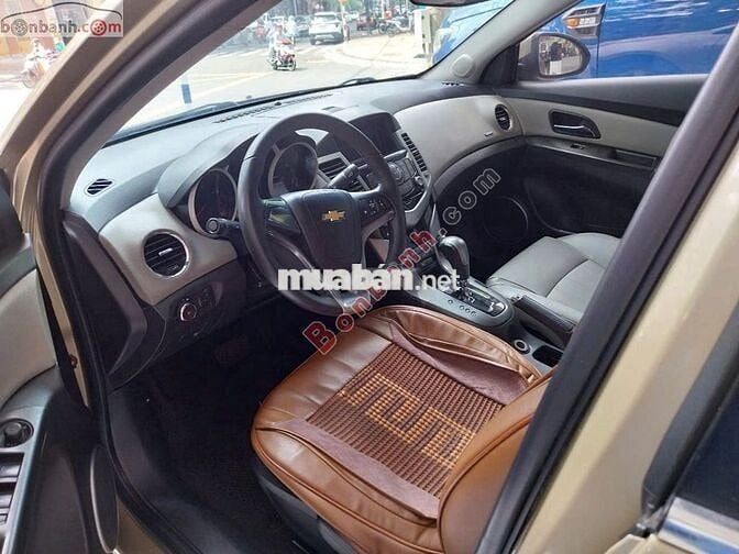 Chevrolet Cruze LTZ 1.8 AT 2014 - 250 Triệu