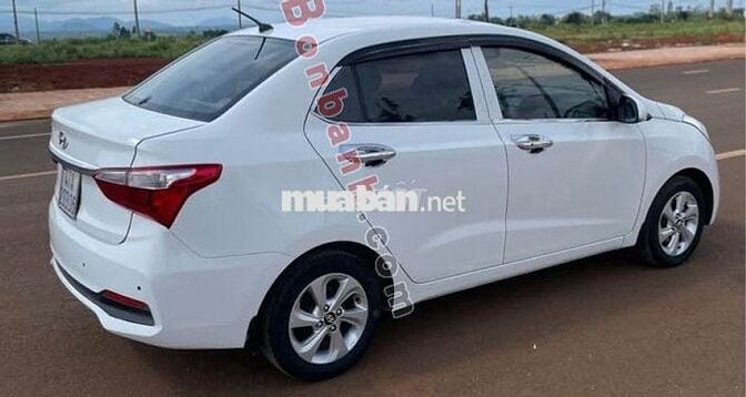 HUYNDAI i10 sedan  2018