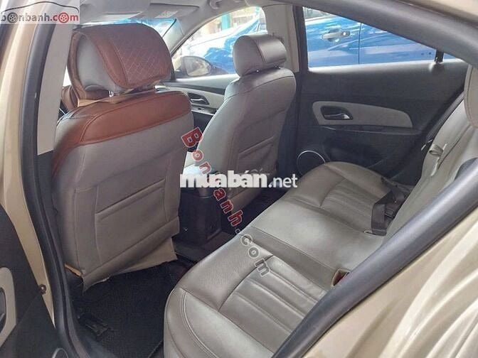 Chevrolet Cruze LTZ 1.8 AT 2014 - 250 Triệu
