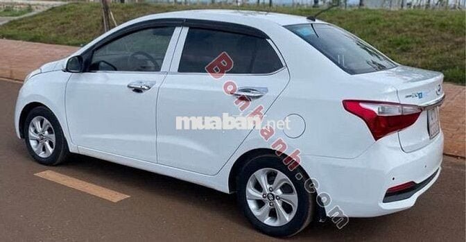 HUYNDAI i10 sedan  2018