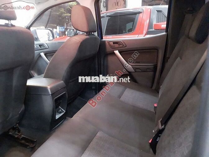 Ford Ranger XLS 2.2L 4x2 MT 2021 - 465 Triệu