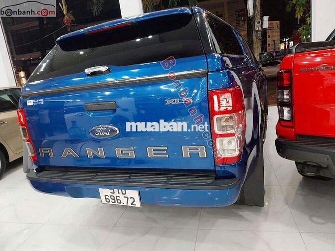 Ford Ranger XLS 2.2L 4x2 MT 2021 - 465 Triệu