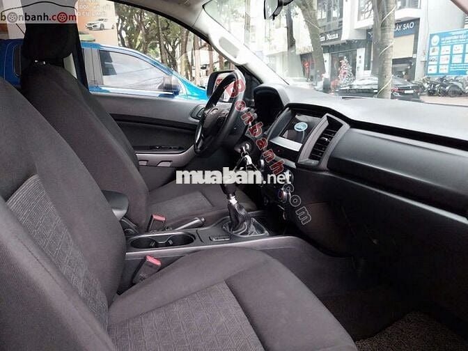 Ford Ranger XLS 2.2L 4x2 MT 2021 - 465 Triệu