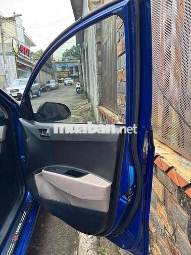 Hyundai i10 2017 Sedan 1.2 MT xanh rin