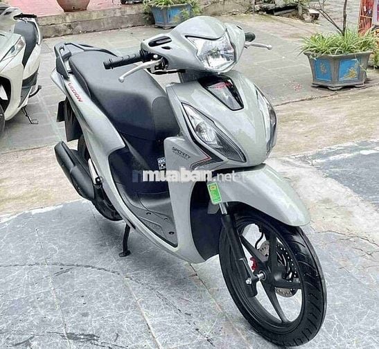 Dư dùng cần bán Vision sporty xám xi măng 2023