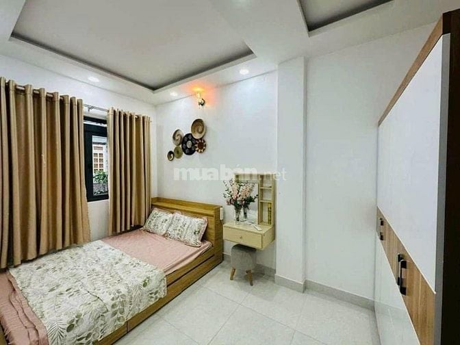 Bán liền căn Phạm Viết Chánh, Nguyễn Cư Trinh, quận 1 giá 4tỷ200tr SHR