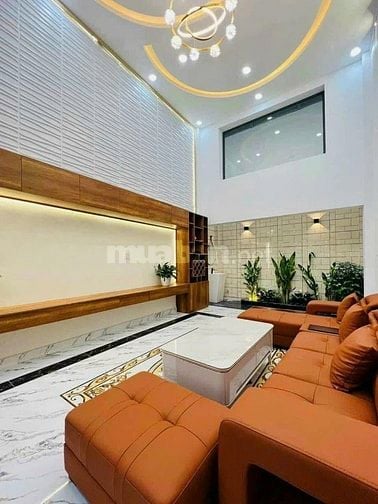 Bán liền căn Phạm Viết Chánh, Nguyễn Cư Trinh, quận 1 giá 4tỷ200tr SHR
