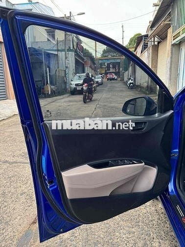 Hyundai i10 2017 Sedan 1.2 MT xanh rin