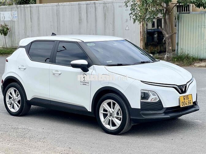 VF5 Plus 2024 mua pin xe chuẩn k lỗi cho ae cày DV