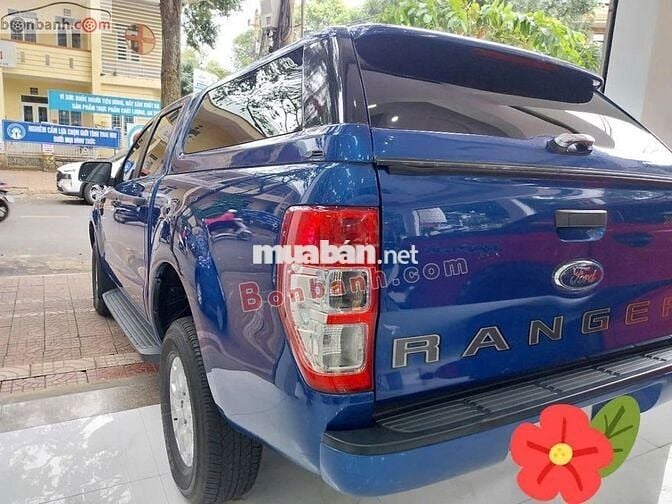 Ford Ranger XLS 2.2L 4x2 MT 2021 - 465 Triệu