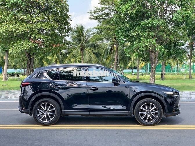 xe chuẩn gia đình Mazda CX 5 2019 2.0 Premium 8v