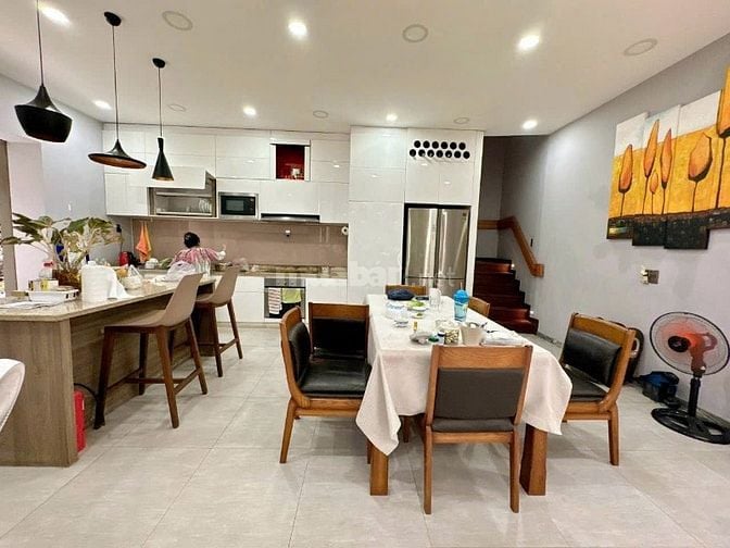 Bán biệt thự D2D, Thống Nhất, BH: 9 x 18( nở hậu: 12,9m), giá 19 tỷ