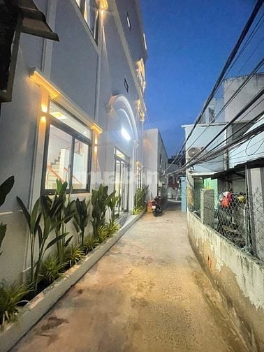 NHÀ MỚI VIEW ĐẸP SỔ RIÊNG HẺM 487 Võ Thị Nhờ Q7