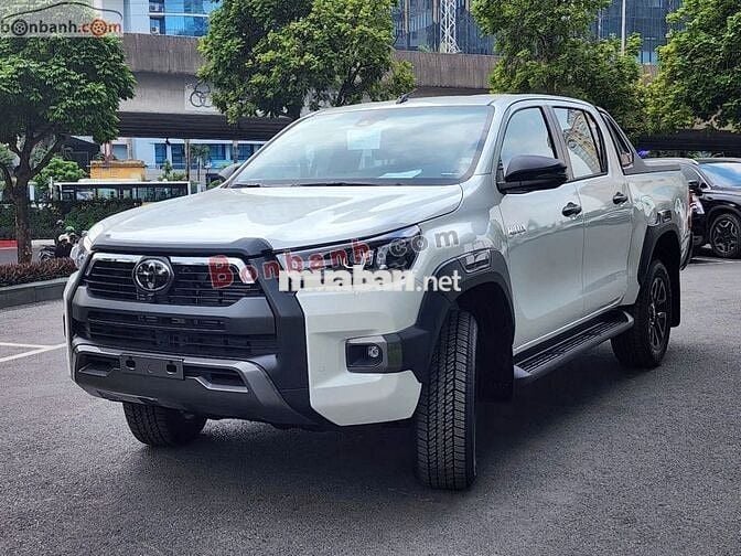 Toyota Hilux Adventure 2025