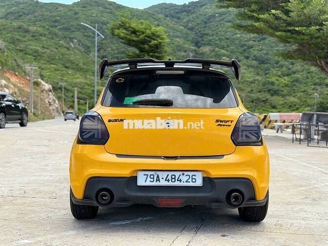 Suzuki Swift 2020 GLX 1.2 AT nhiều đồ chơi xịn