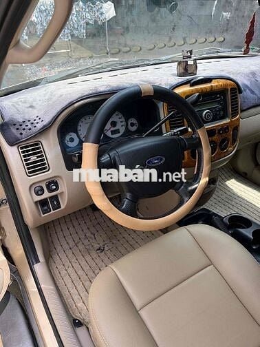 Ford Escape 2004 3.0L XLT - 148000 km