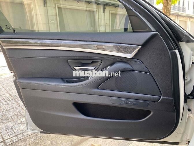 BMW 520i 2015