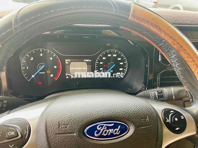 Ford Transit 2022 Full PK -120000 km. 1 Chủ Từ Đầu