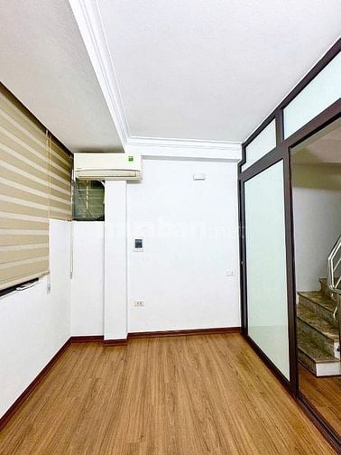 SIÊU PHẨM  CÓ MỘT KHÔNG HAI NHÀ CÁCH Ô TÔ  8M  DT15 , 4 T Giá 3,35 tỷ 