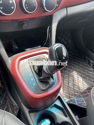 Hyundai Grand i10 2020 Hatchback 1.2 AT - 80000 km