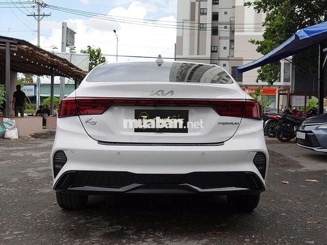 KIA K3 1.6 Premium - Xe Đẹp Giữ Kỹ