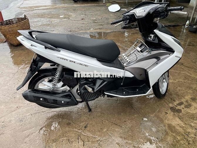ban ab 215 còn rat mới. tra GOP o đồng