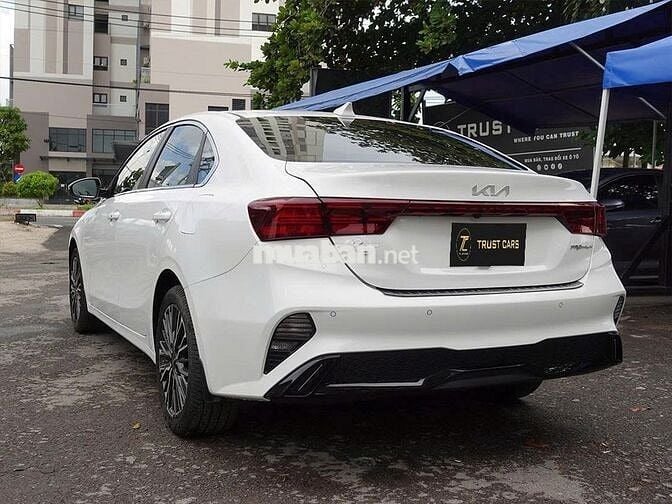 KIA K3 1.6 Premium - Xe Đẹp Giữ Kỹ
