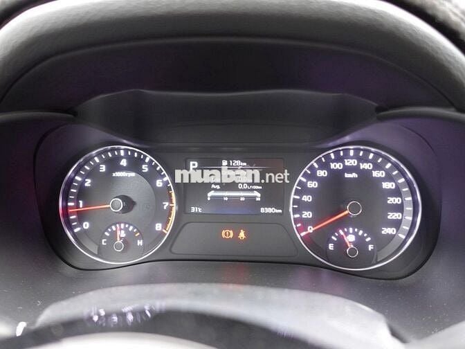 KIA K3 1.6 Premium - Xe Đẹp Giữ Kỹ
